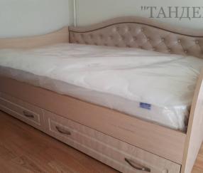 кровати спальни